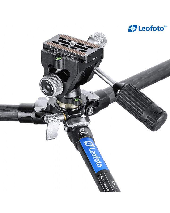 Tripod, 3 sektioner, med kulled SW-02...